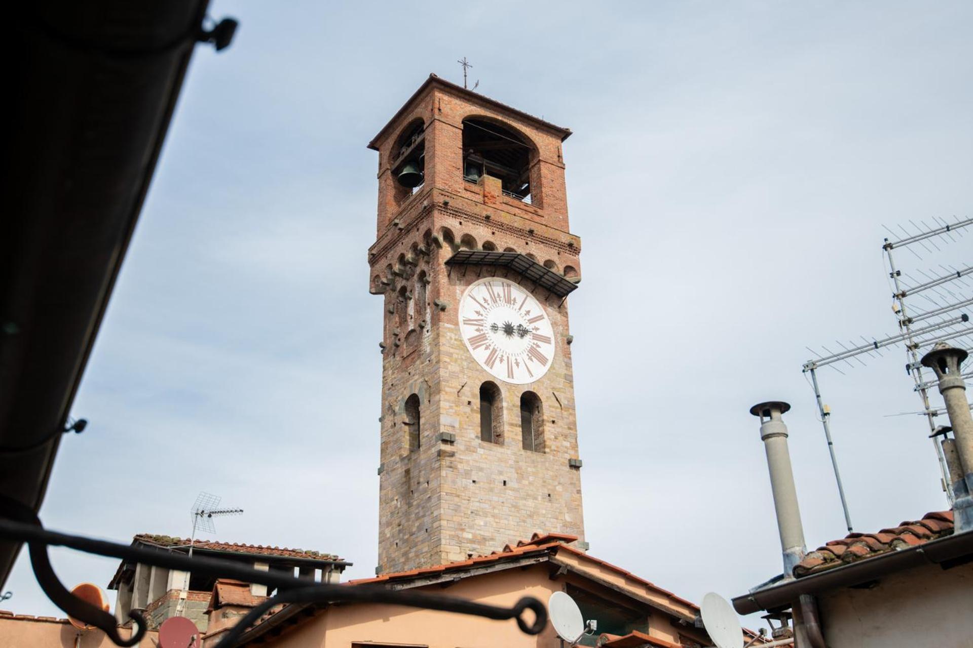 Clocktower Penthouse, 4th Floor With Terrace Appartement