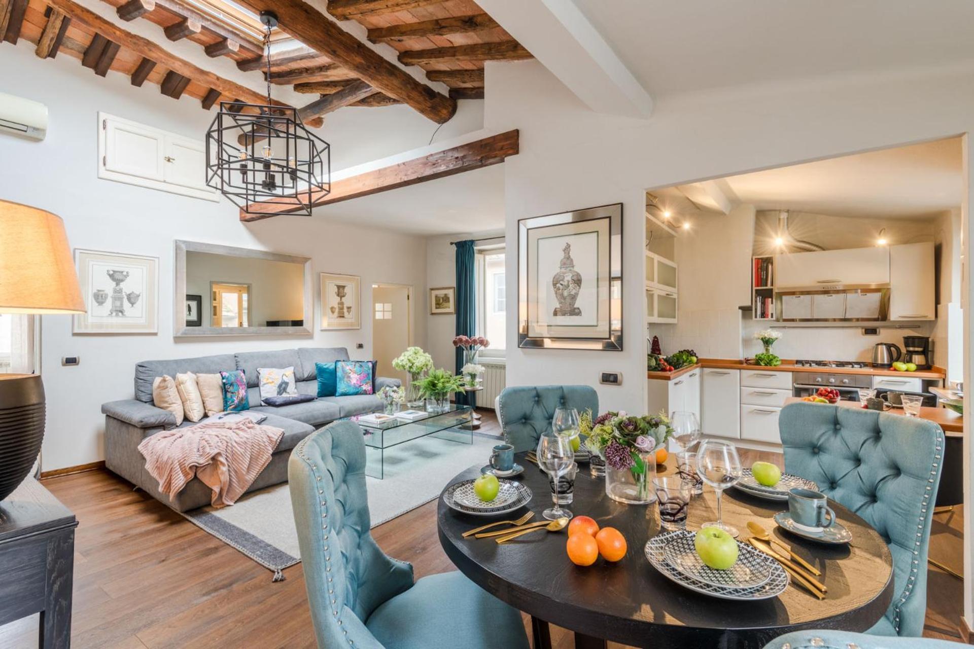 Clocktower Penthouse, 4th Floor With Terrace Appartement